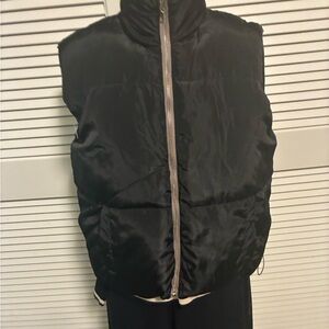 Elegant Black Women's Puffer Vest